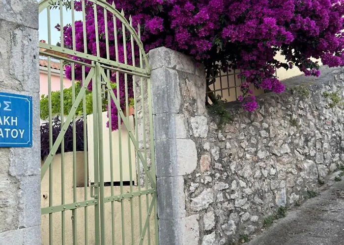 Alkyonis House * Platrithias