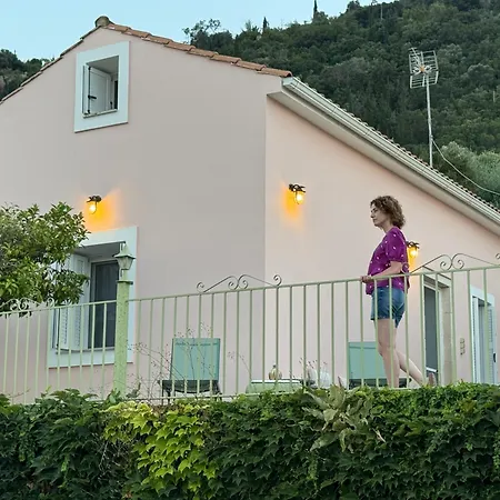 Alkyonis House * Platrithias