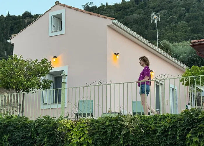 Alkyonis House * Platrithias